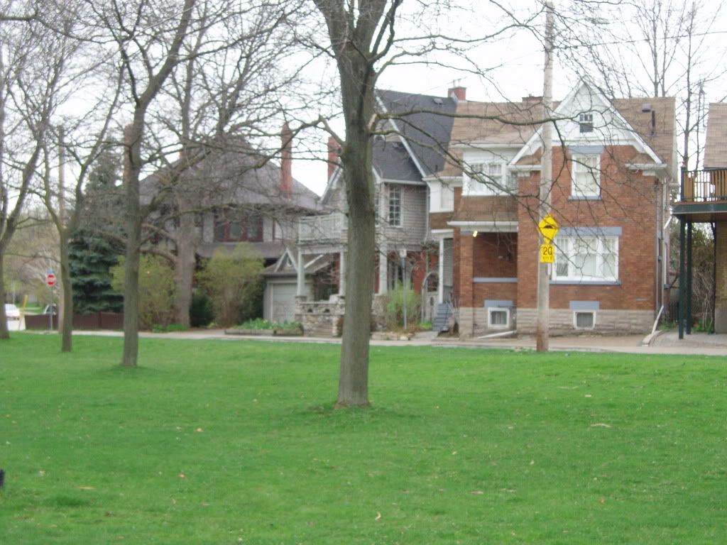 Kitchener's Victoria Park and Cedar Hill Neighborhoods SkyscraperPage